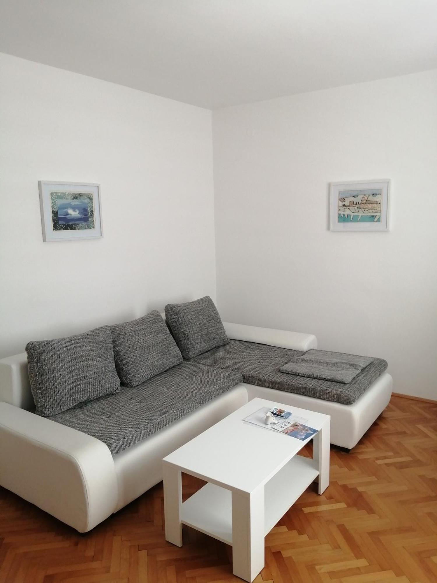 Apartment Rab Town Eksteriør billede